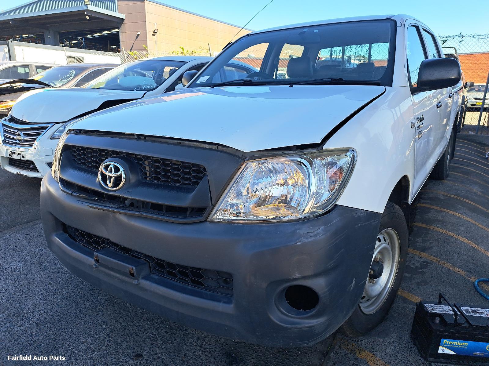 2009 Toyota Hilux Right Rear Door Sliding