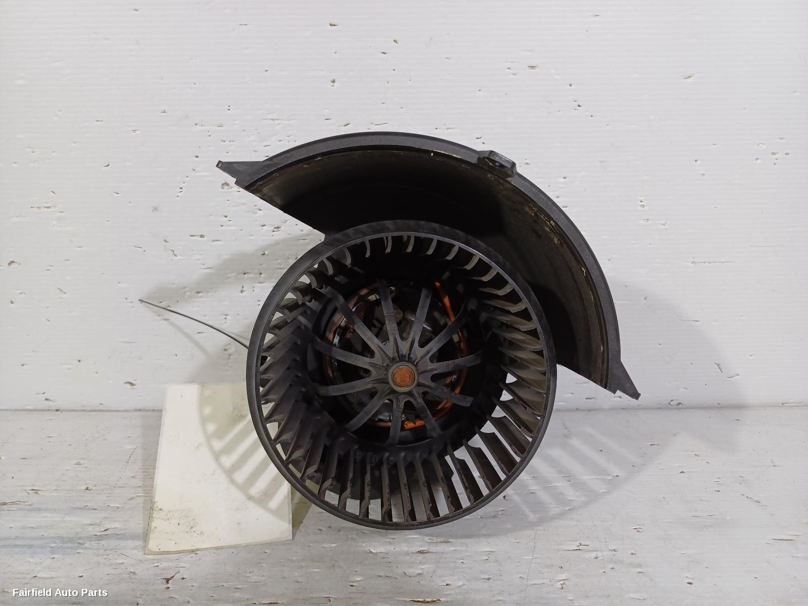 2010-2022 Volkswagen Amarok Heater Fan Motor