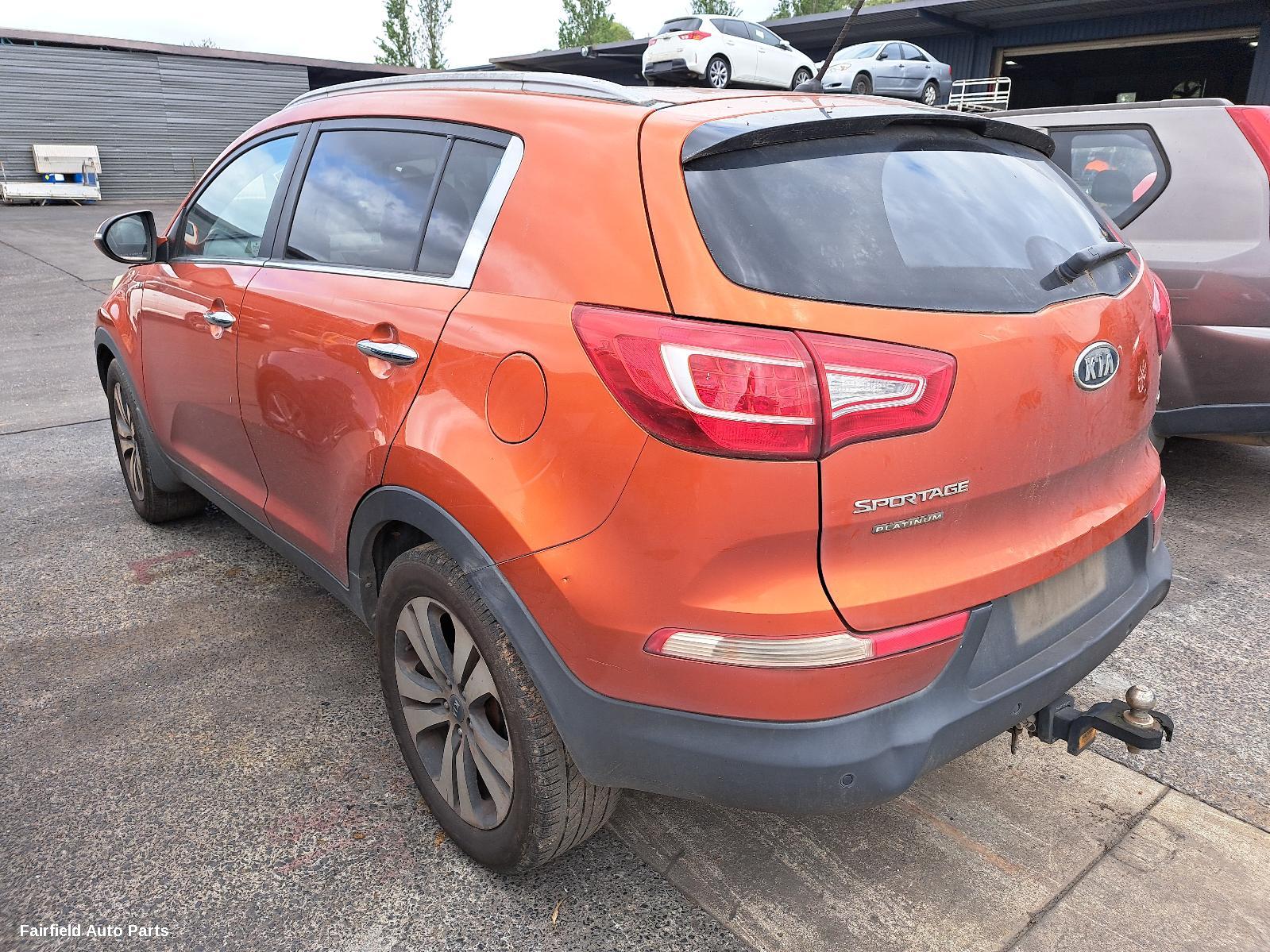2010-2013 Kia Sportage F Bar Reinforc Brack