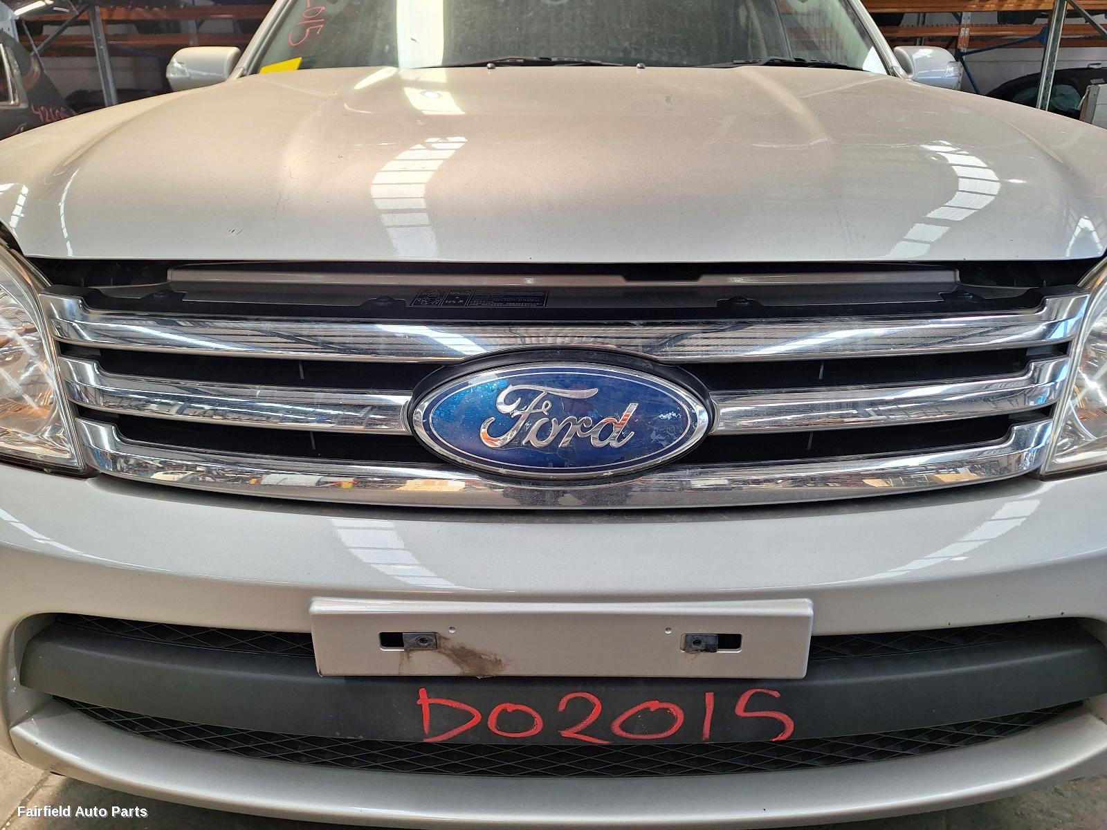 2009 Ford Escape Left Taillight