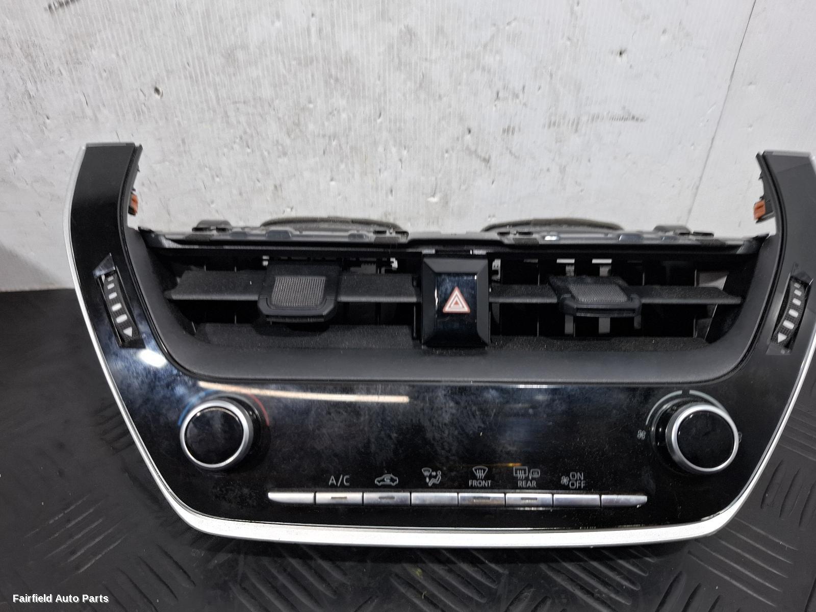 2018-2025 Toyota Corolla Heater Ac Controls
