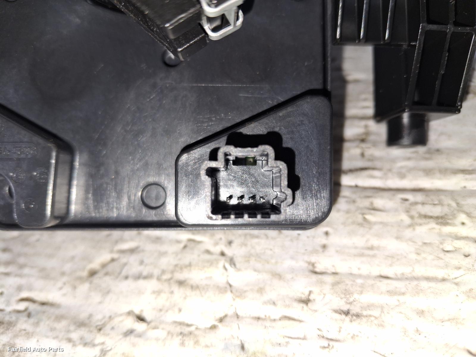 2016-2026 Renault Kaleos Combination Switch