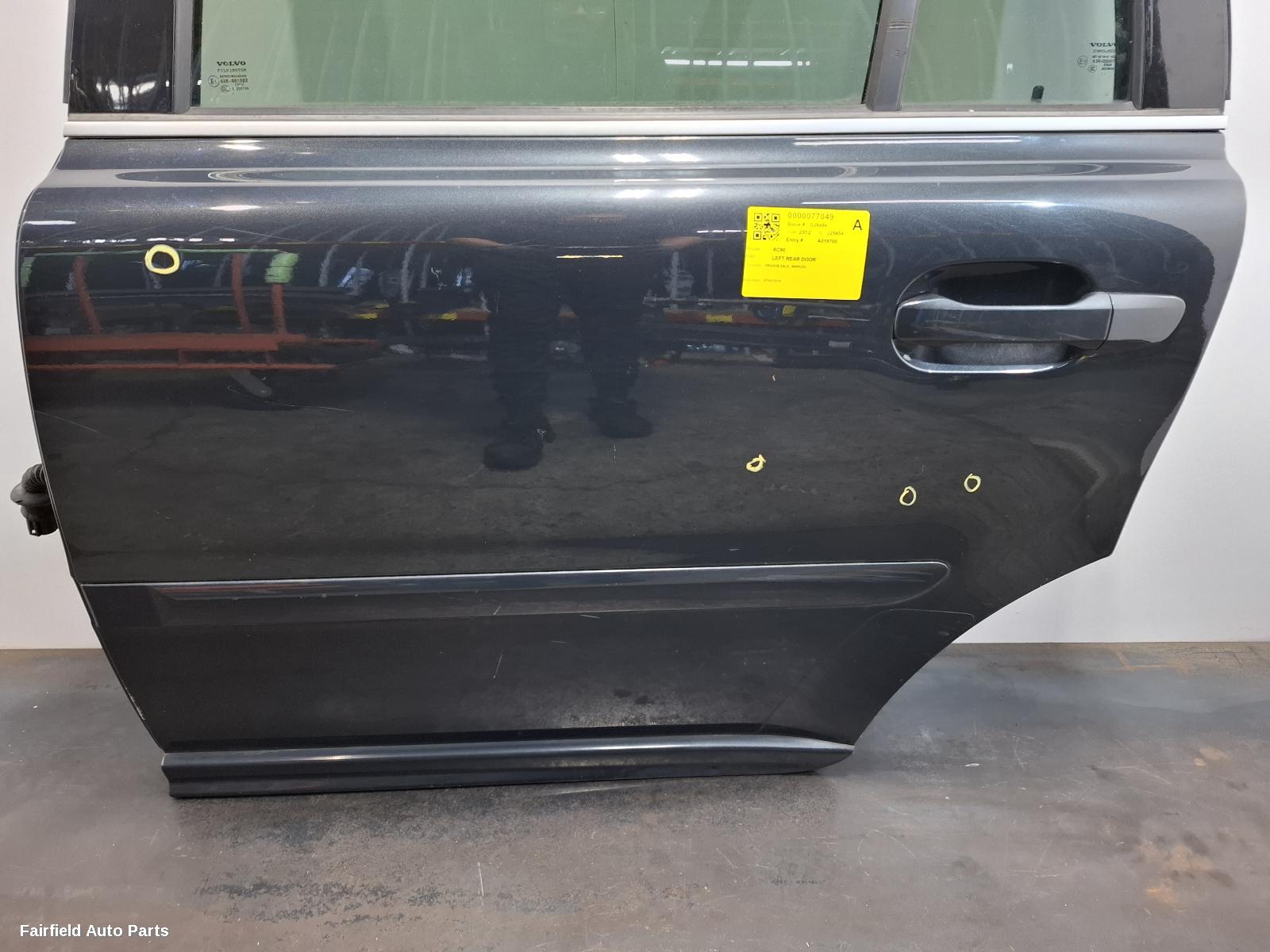 2003-2014 Volvo Xc90 Left Rear Door Sliding