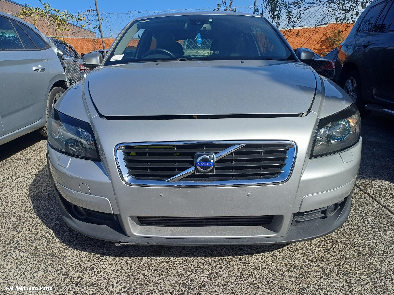 2007-2010 Volvo C30 Left Door Mirror