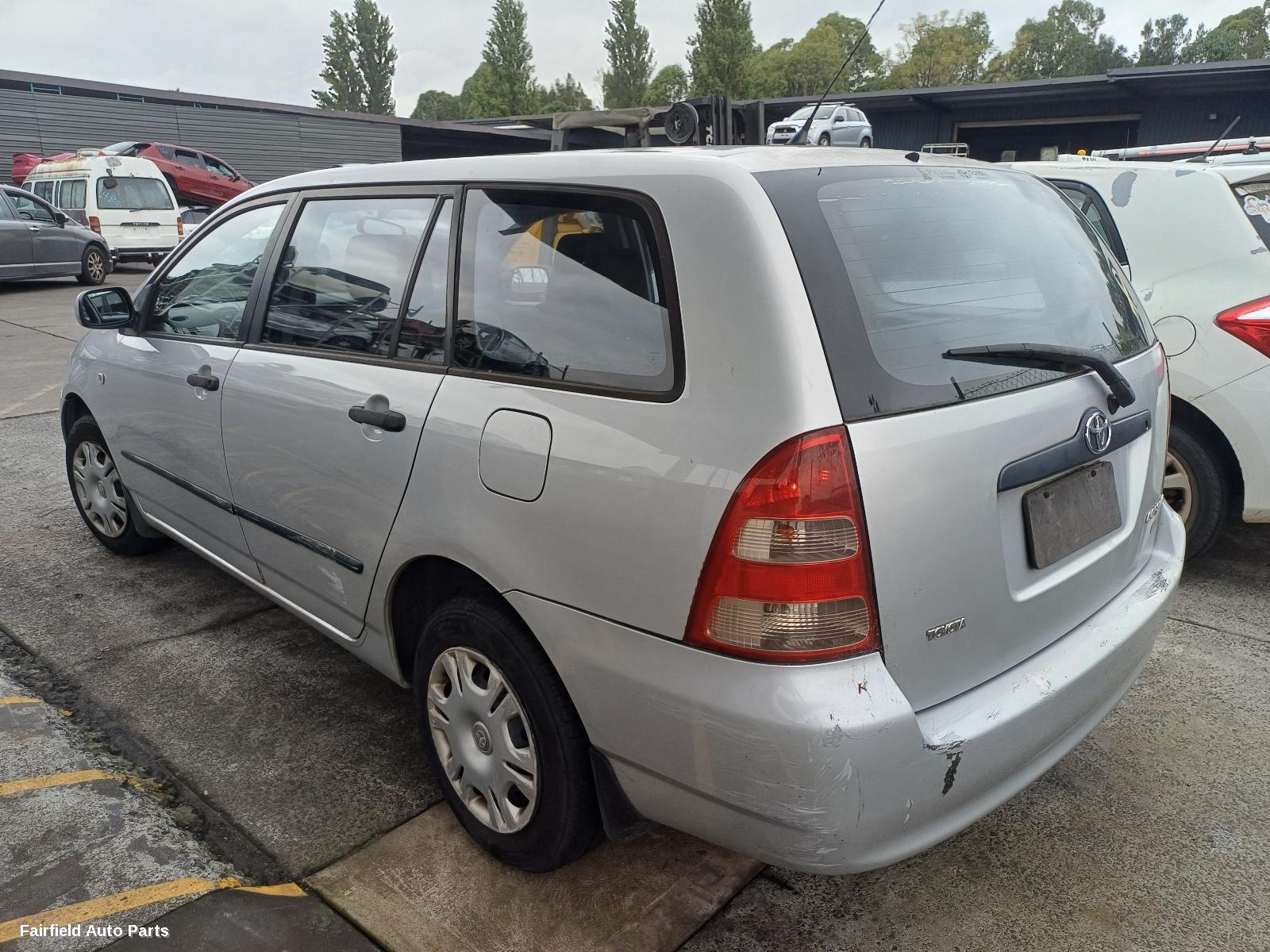 2002 Toyota Corolla Fan