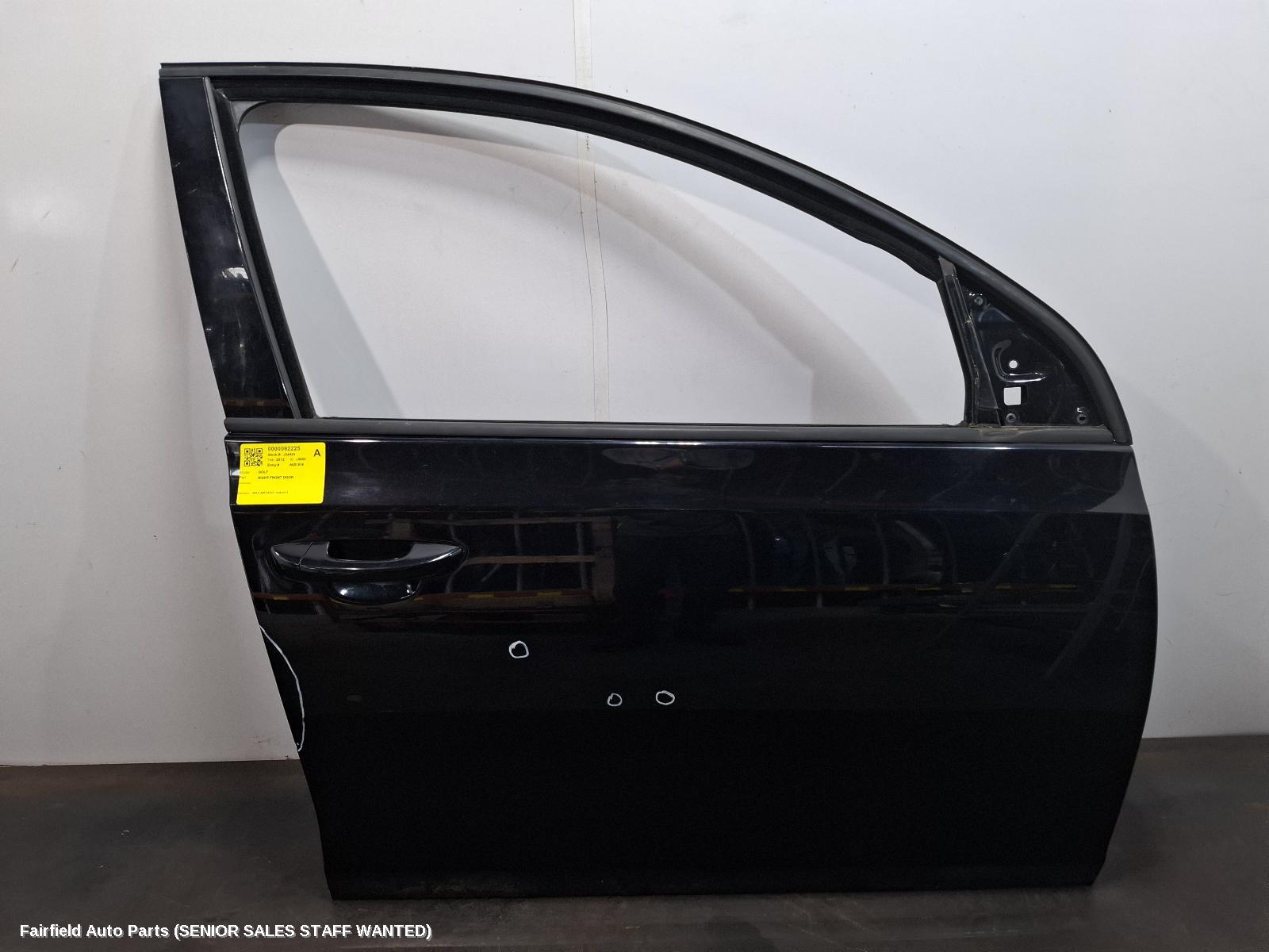 2012 Volkswagen Golf Right Front Door