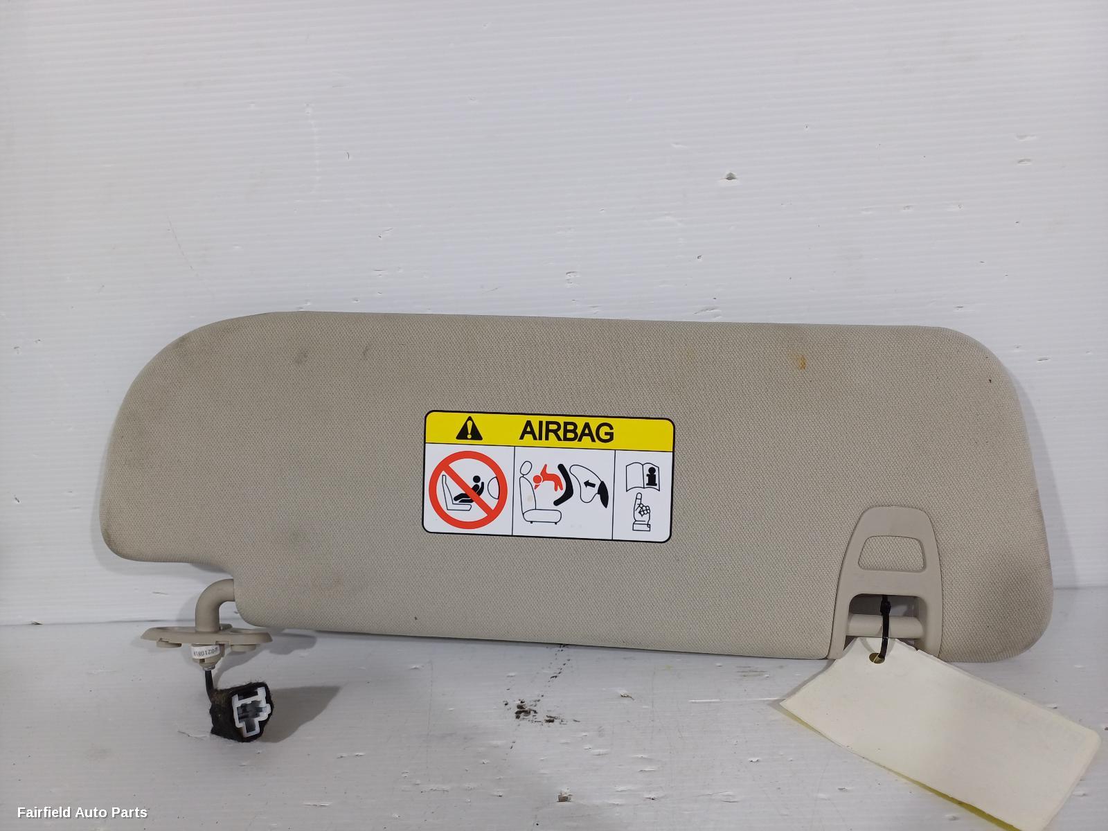2017-2025 Ldv D90 Sunvisor