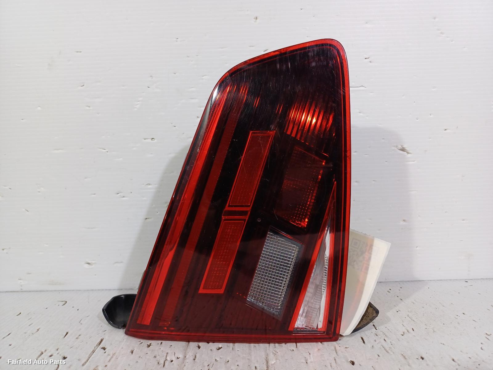 2019-2022 Volkswagen Passat Rear Garnish