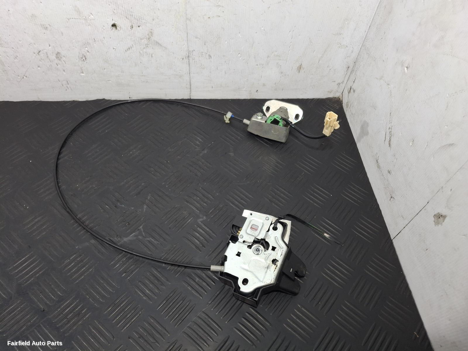2005-2013 Lexus Is250/is250c Door Boot Gate Lock