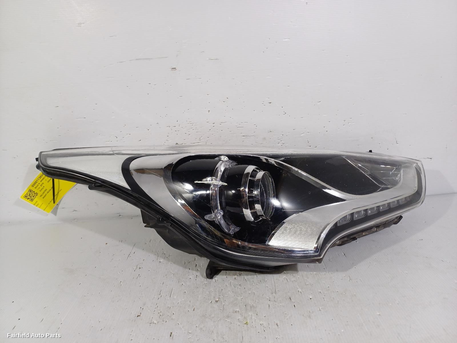 2011-2018 Hyundai Veloster Right Headlamp
