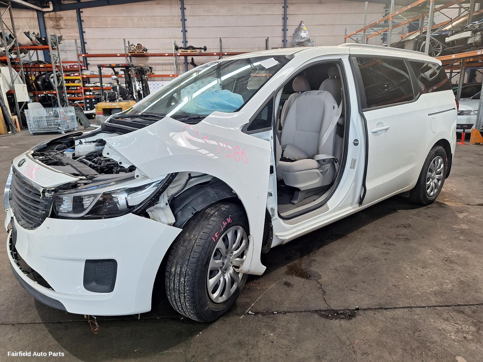 2015 Kia Carnival/grand Carnival Fuel Door Filler