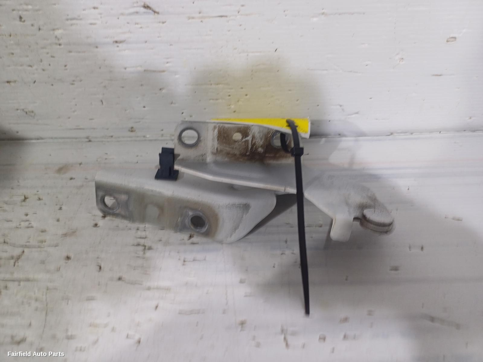 2010-2024 Mitsubishi Asx Bonnet Hinge Strut