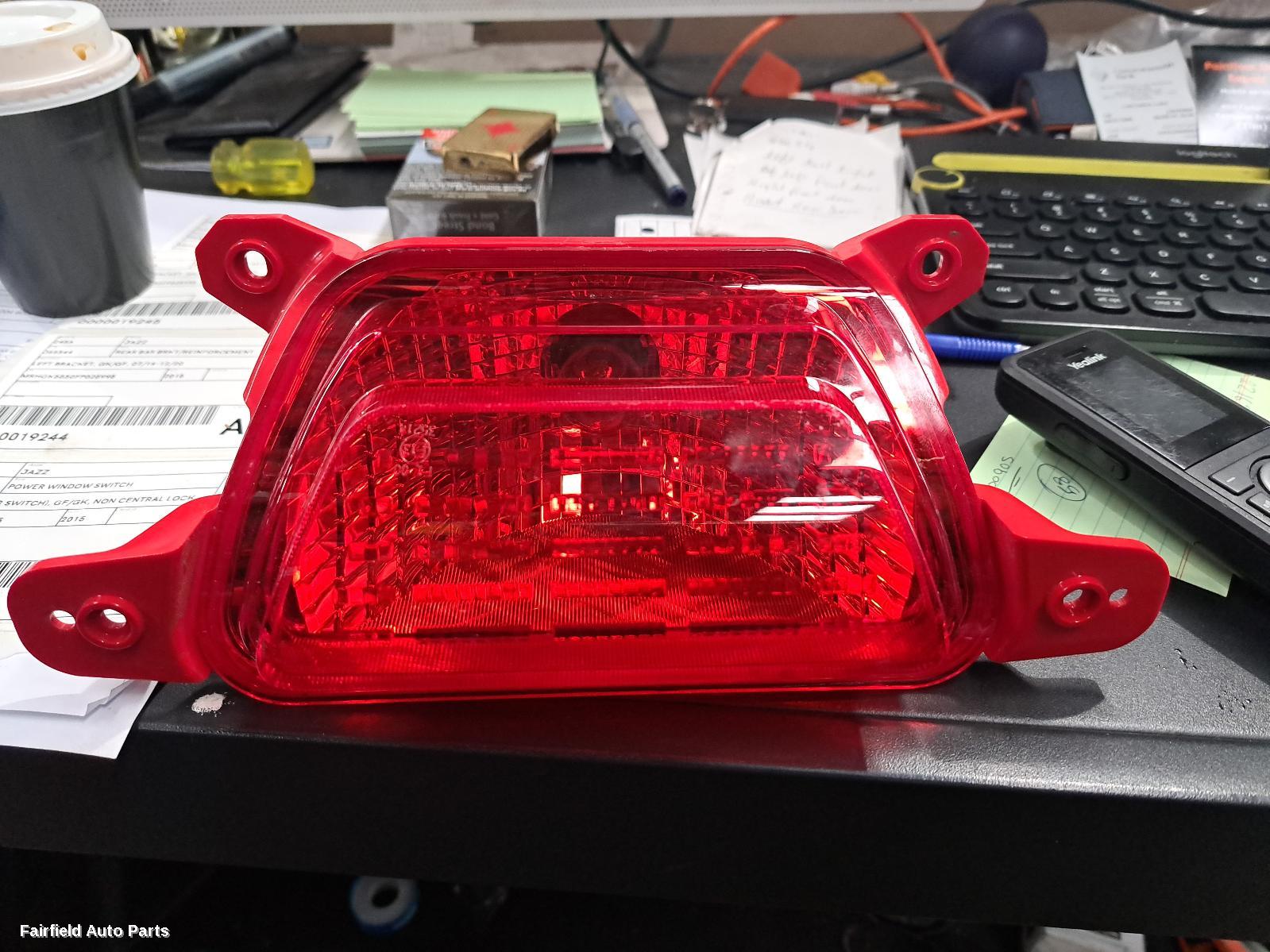 2018-2024 Kia Cerato High Level Stoplight