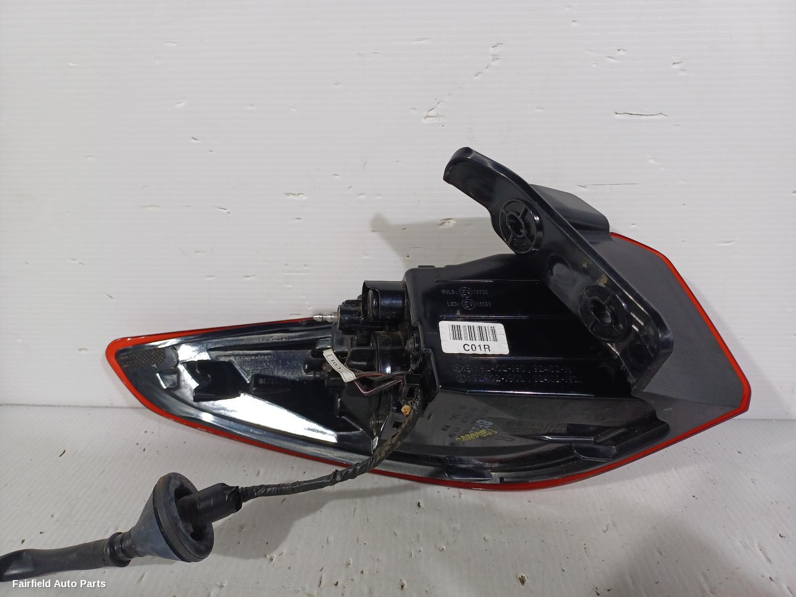 2017-2020 Hyundai Kona Right Taillight