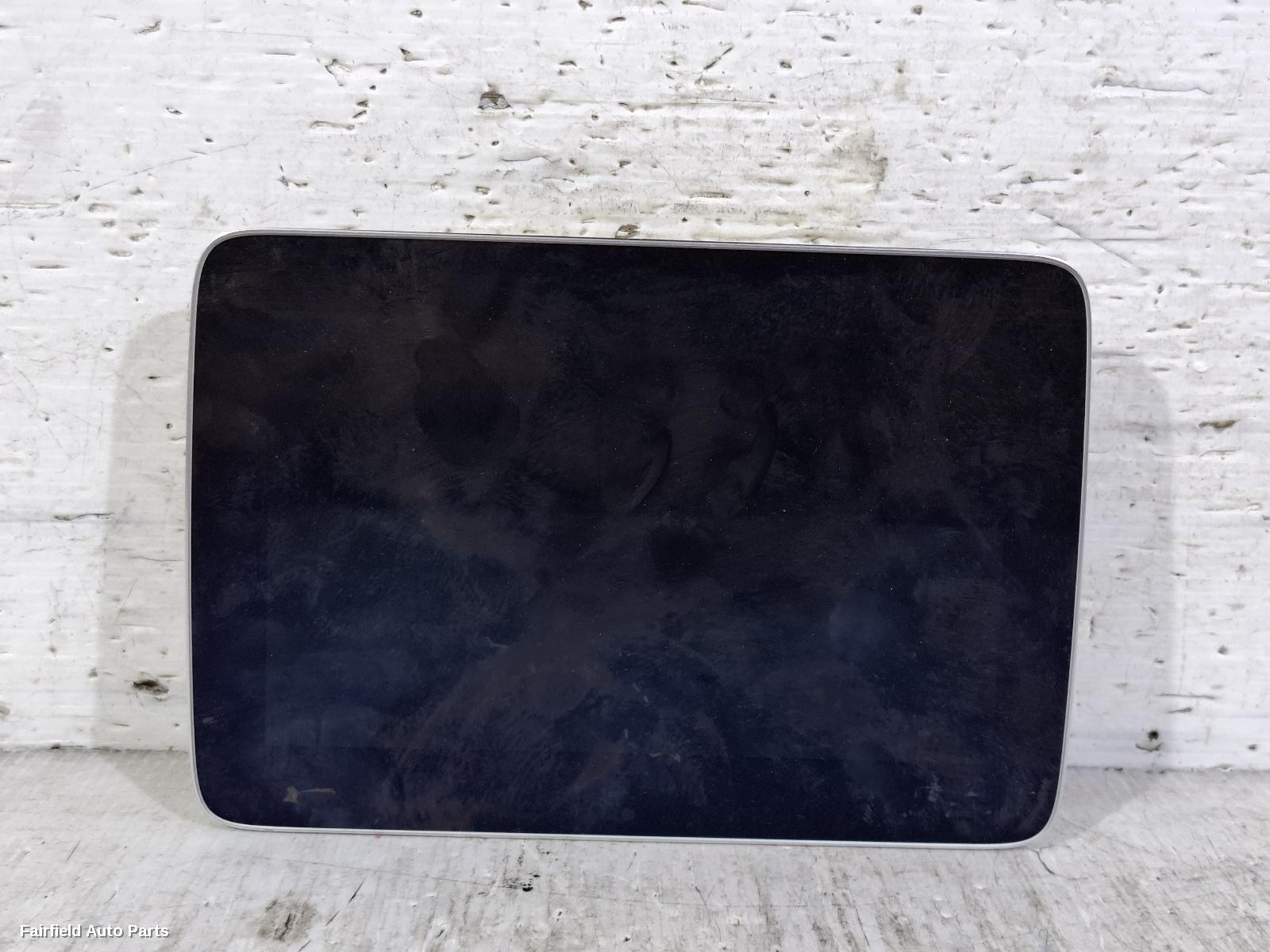 2013-2019 Mercedes Cla Class Radio Cd Dvd Sat Tv