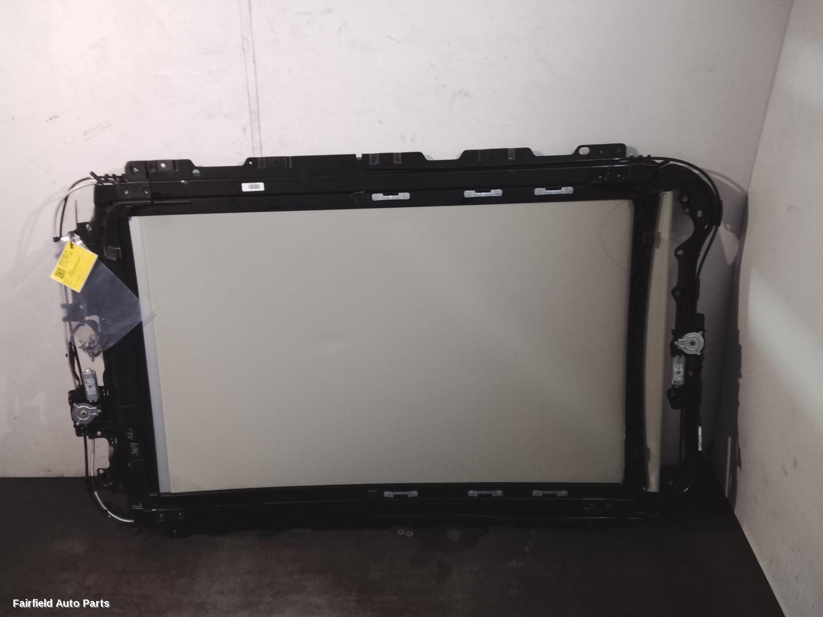 2017-2026 Volvo Xc60 Roof Glass Sunroof T