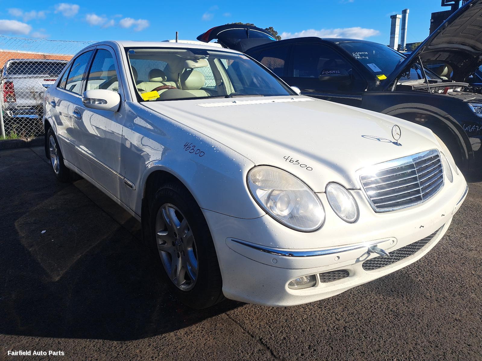 2005 Mercedes E Class Left Guard