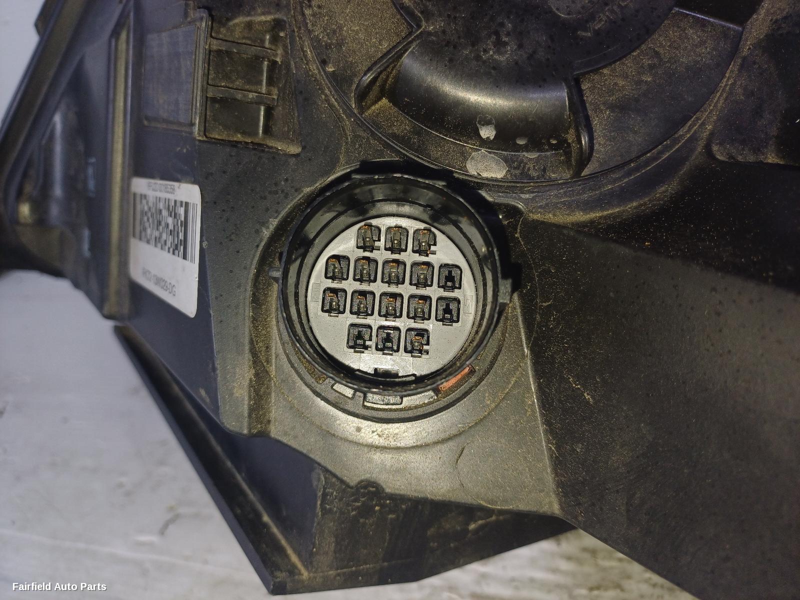 2015-2019 Land Rover Discovery Sport Right Headlamp