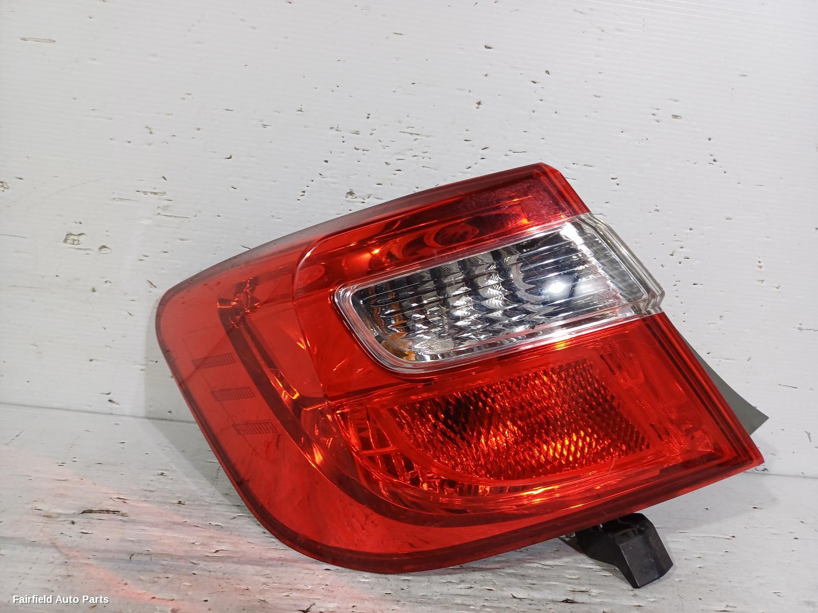 2012-2017 Toyota Aurion Left Taillight