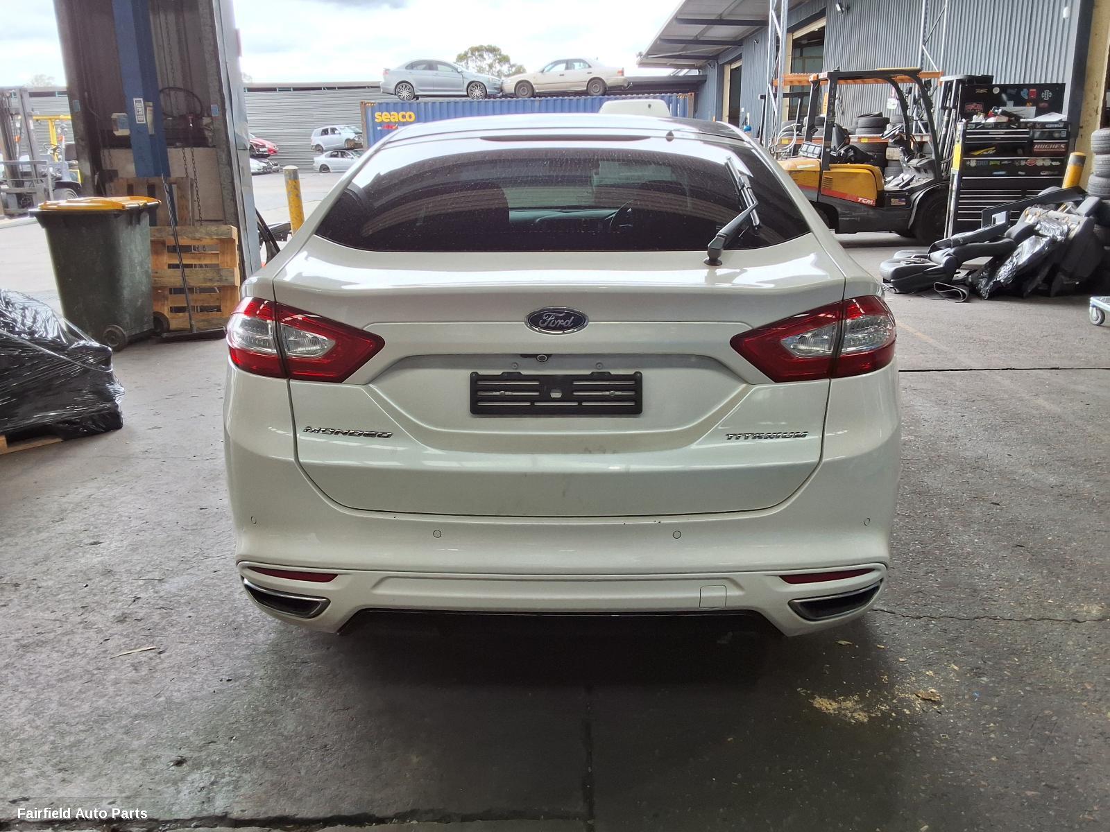 2014-2020 Ford Mondeo Washer Bottle