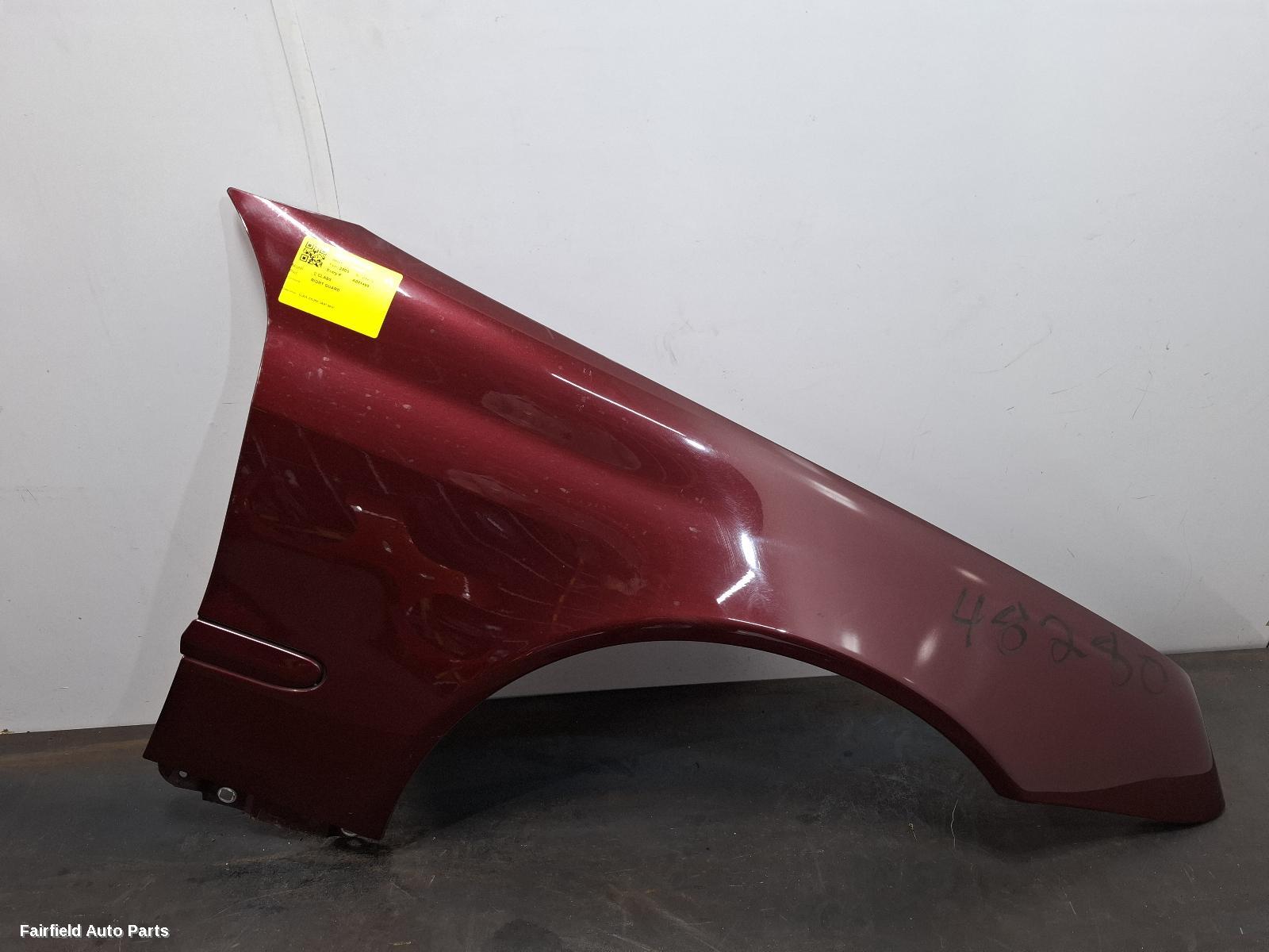 2001-2007 Mercedes C Class Right Guard