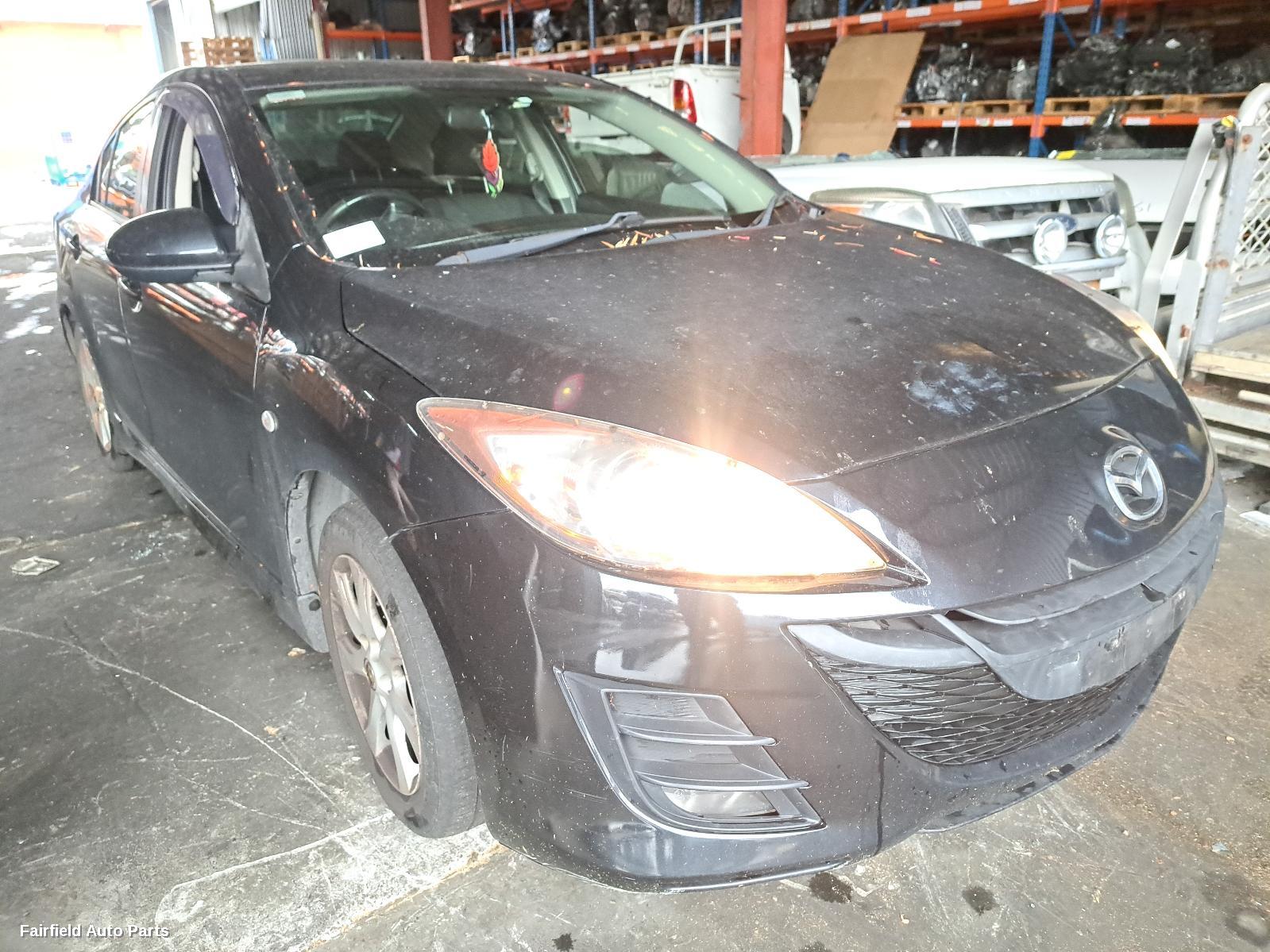 2009 Mazda 3 Left Taillight
