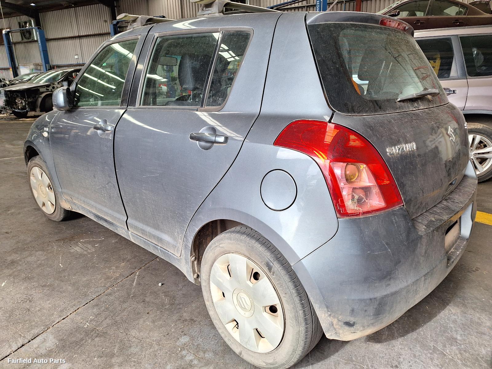 2004-2011 Suzuki Swift Left Door Mirror