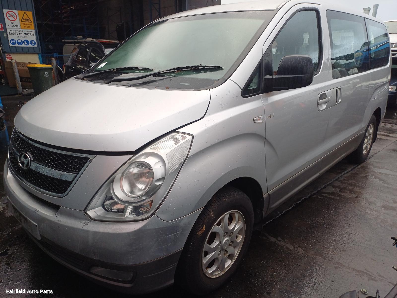 2007-2018 Hyundai Iload/imax Fan