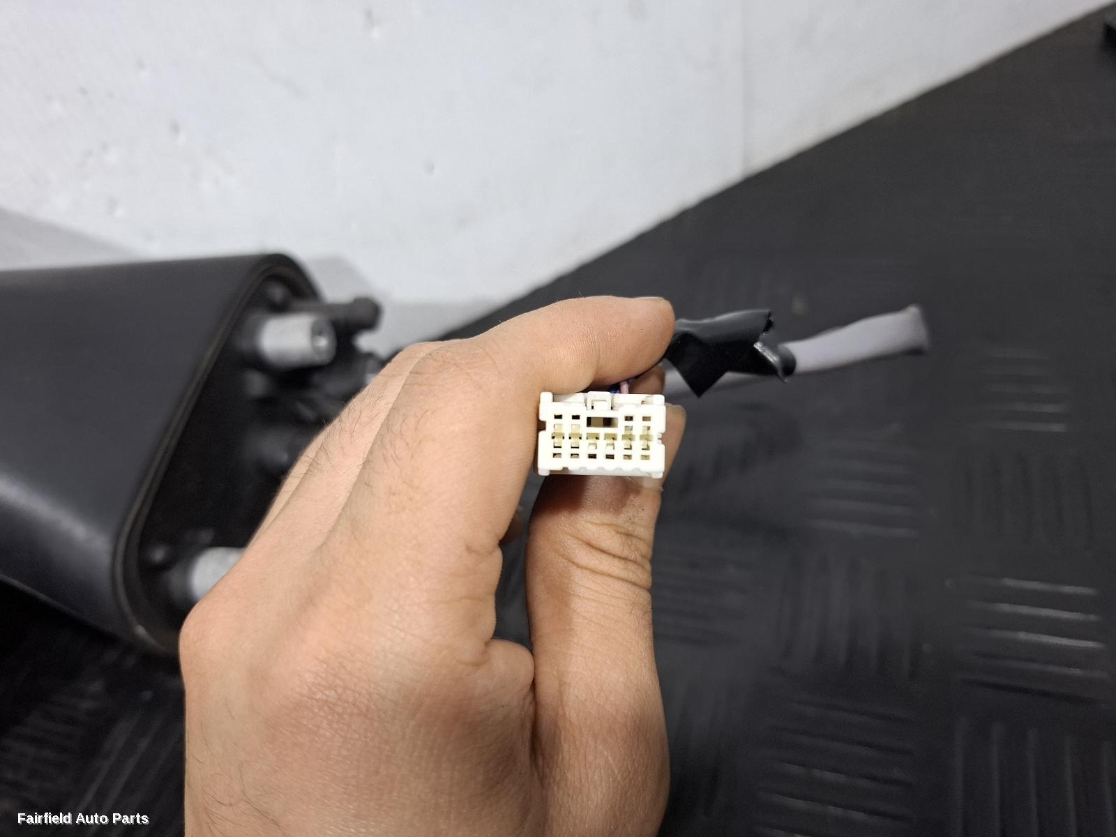 2011-2017 Subaru Xv Left Door Mirror