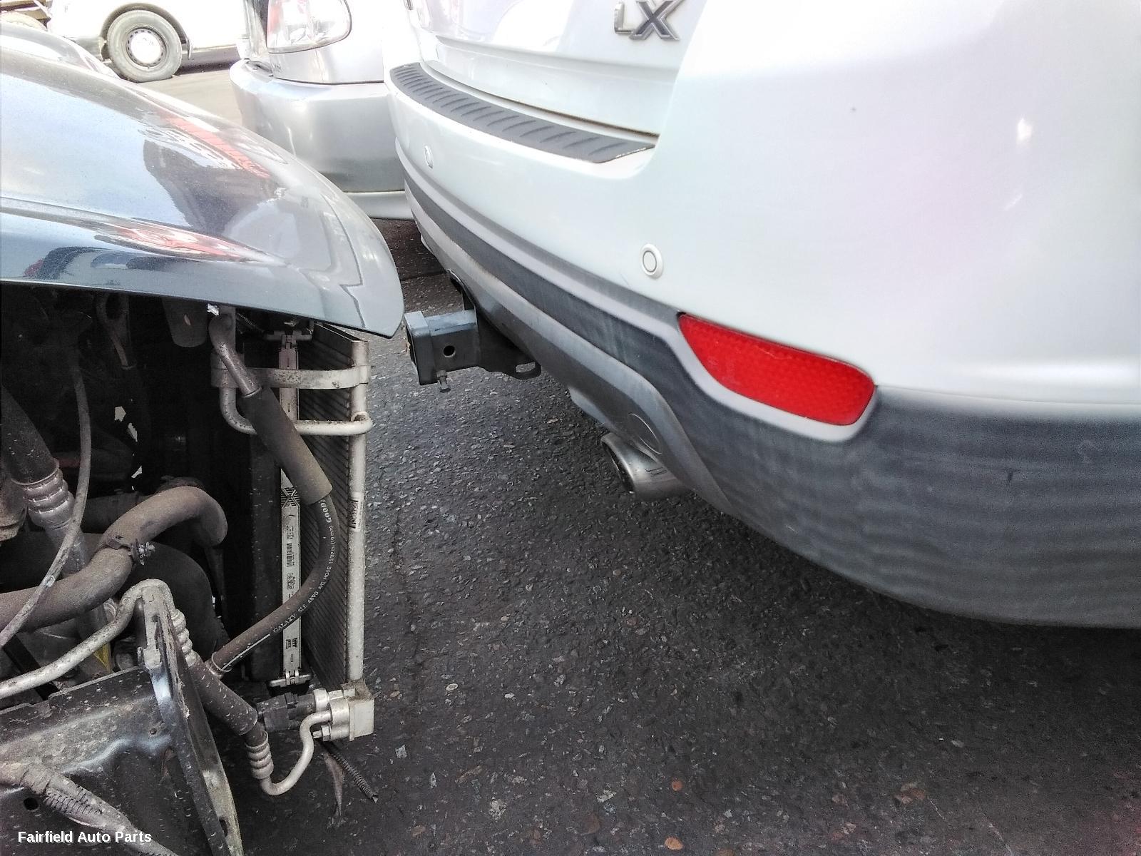 2011 Holden Captiva Grille