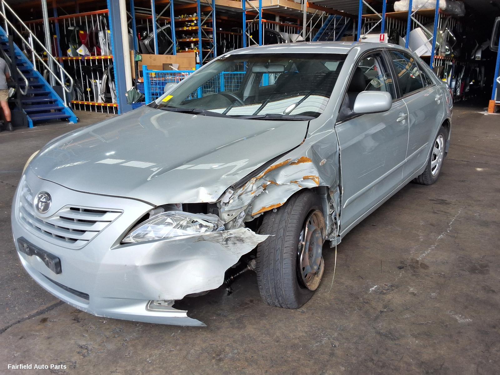 2006-2009 Toyota Camry Rear Garnish