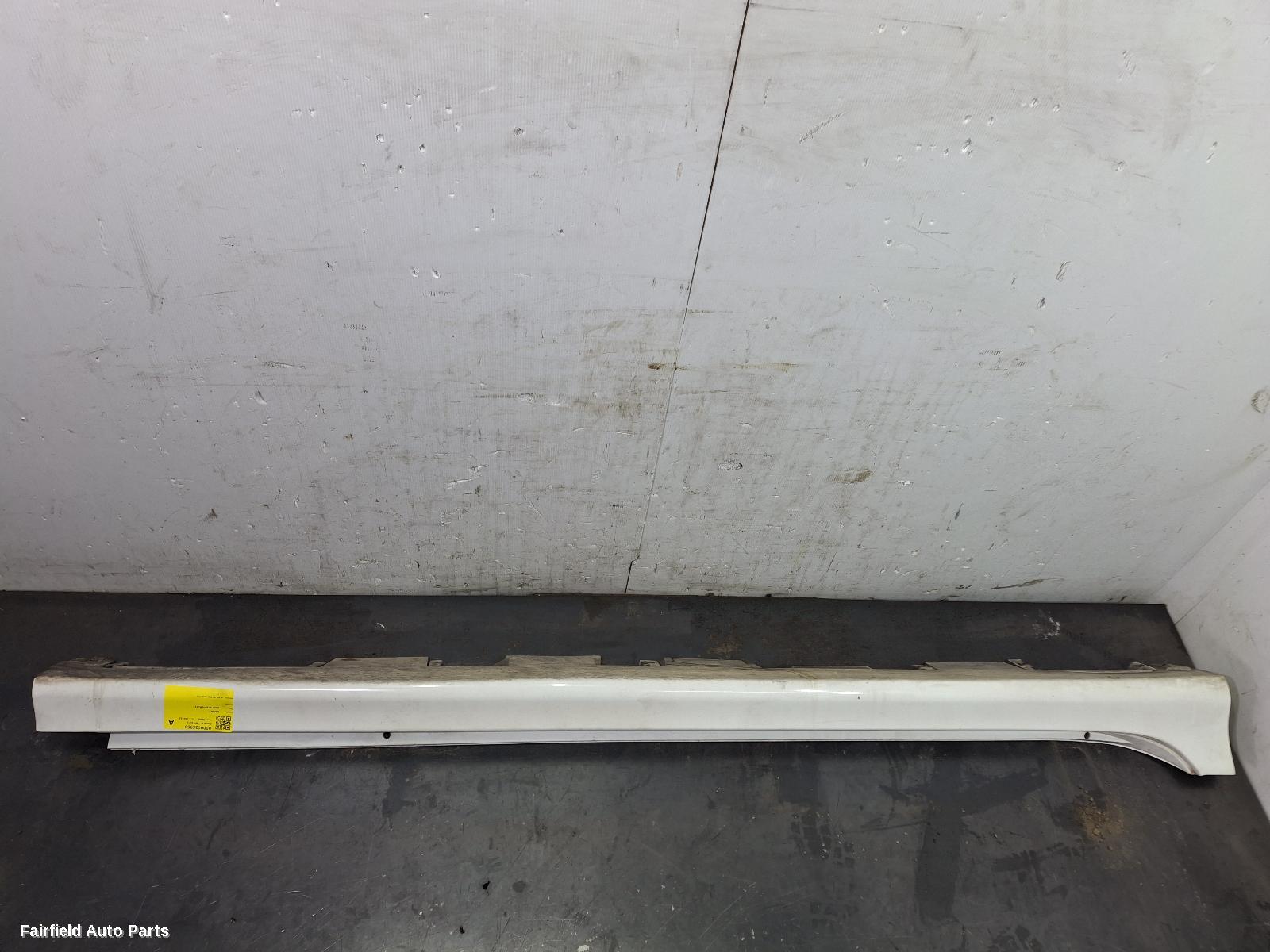 2006-2011 Toyota Camry Side Step Skirt