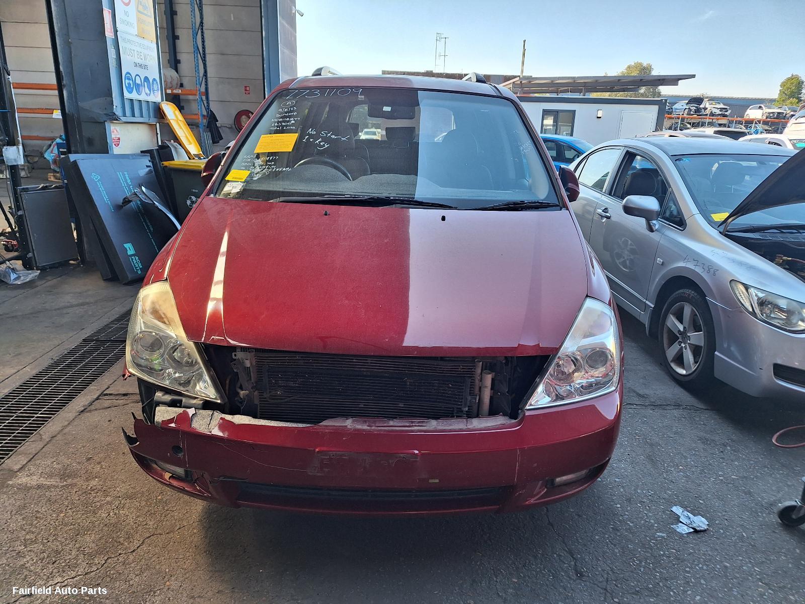 2013 Kia Carnival/grand Carnival Fuel Door Filler