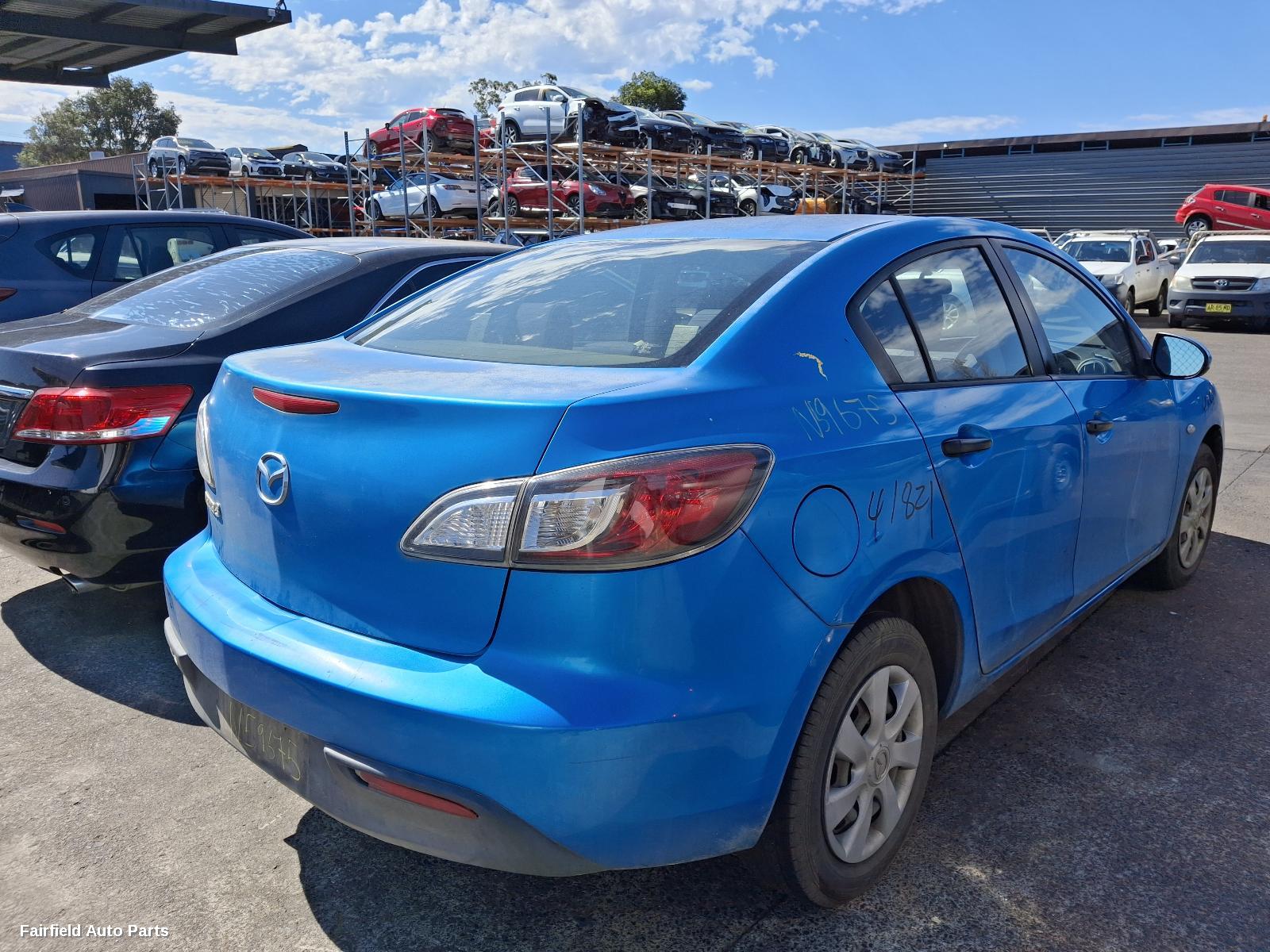 2010 Mazda 3 Left Headlamp