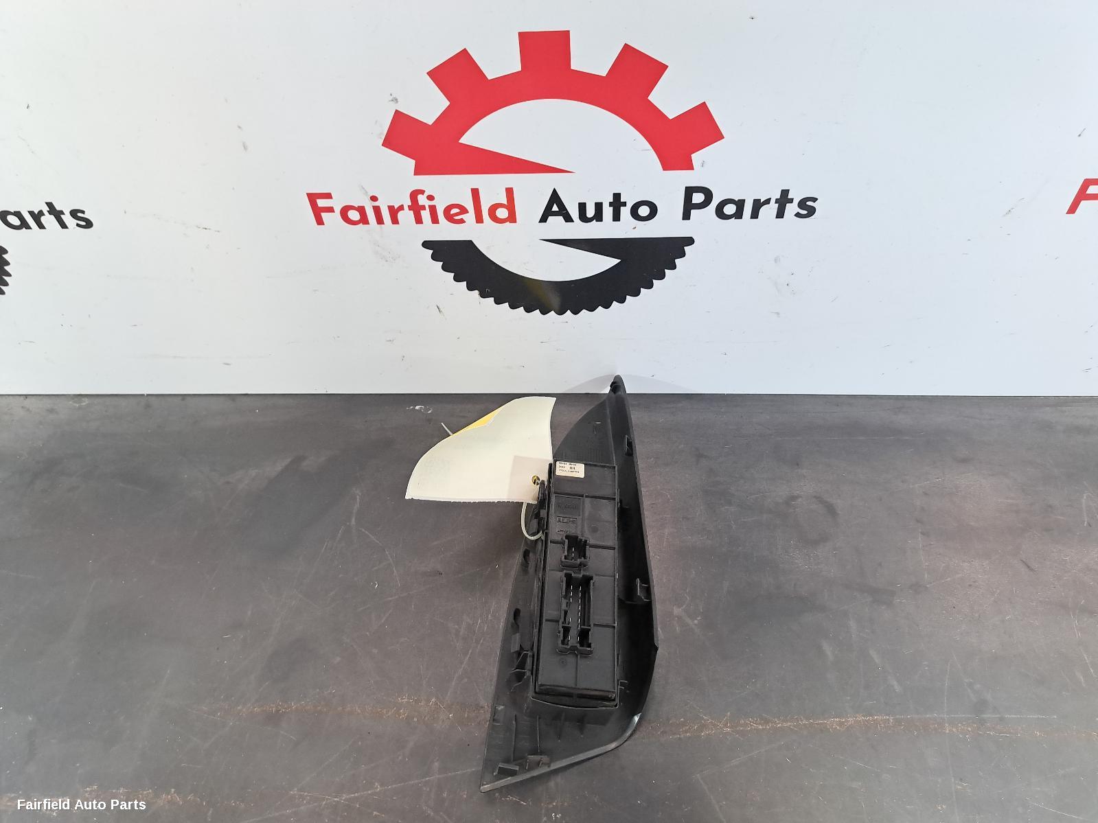 2012-2017 Nissan Pulsar Pwr Dr Wind Switch