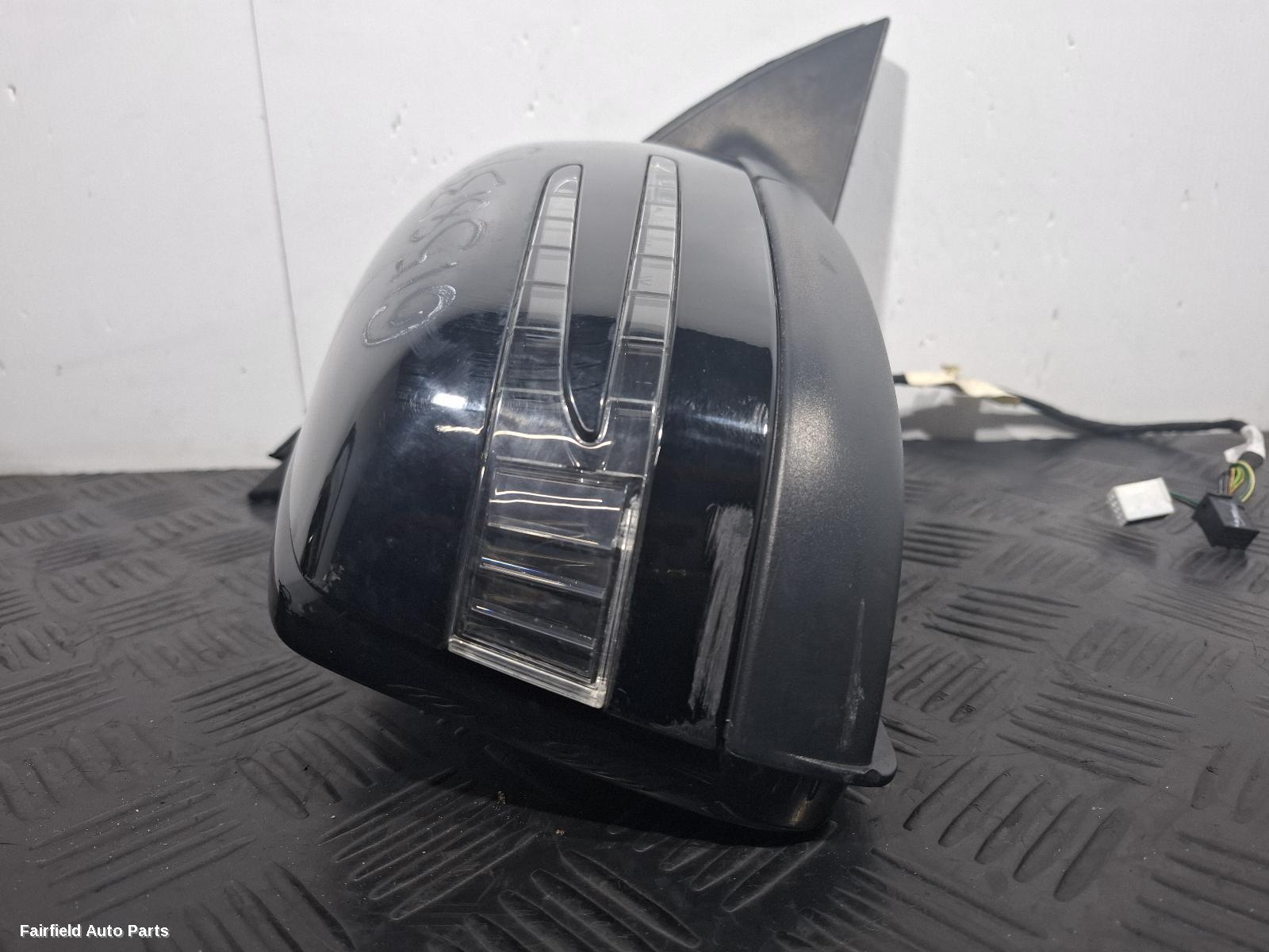 2012-2016 Mercedes M Class Right Door Mirror