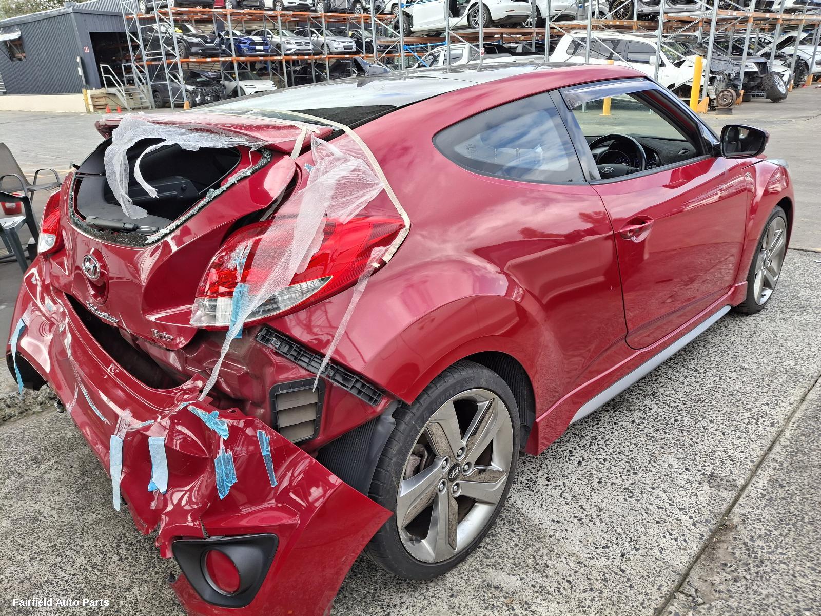 2013 Hyundai Veloster Left Headlamp