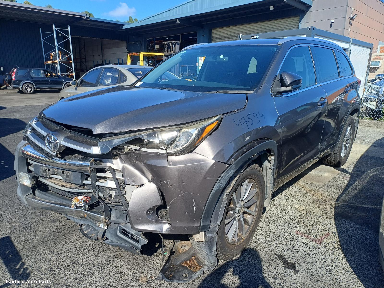 2017 Toyota Kluger Right Headlamp