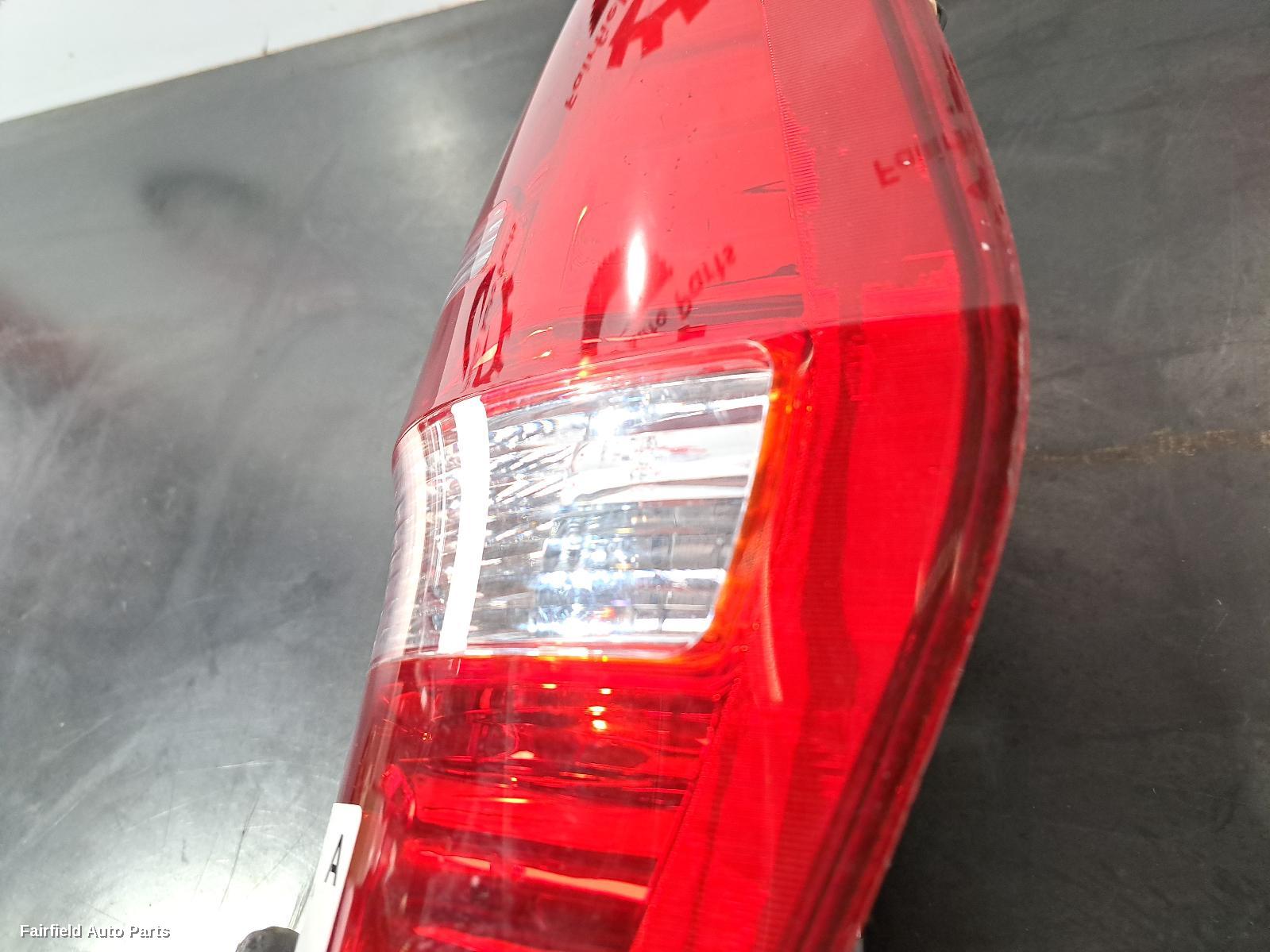 2010 Hyundai Iload/imax Right Taillight