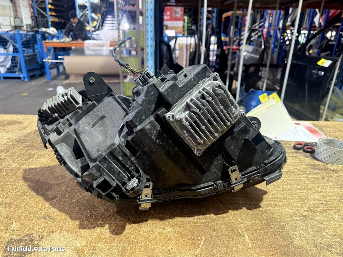 2014-2018 Mercedes C Class Left Headlamp