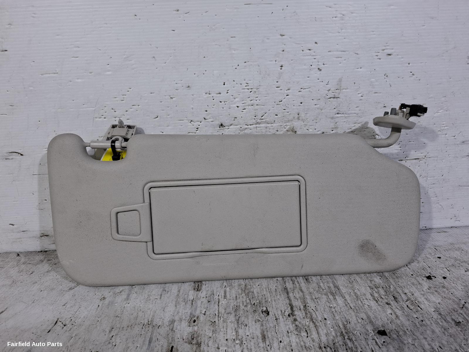 2022-2026 Great Wall Tank 300 Sunvisor