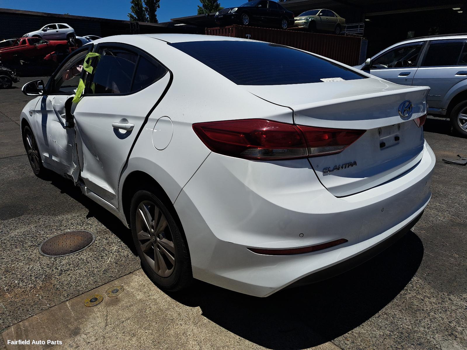 2017 Hyundai Elantra Radiator Support