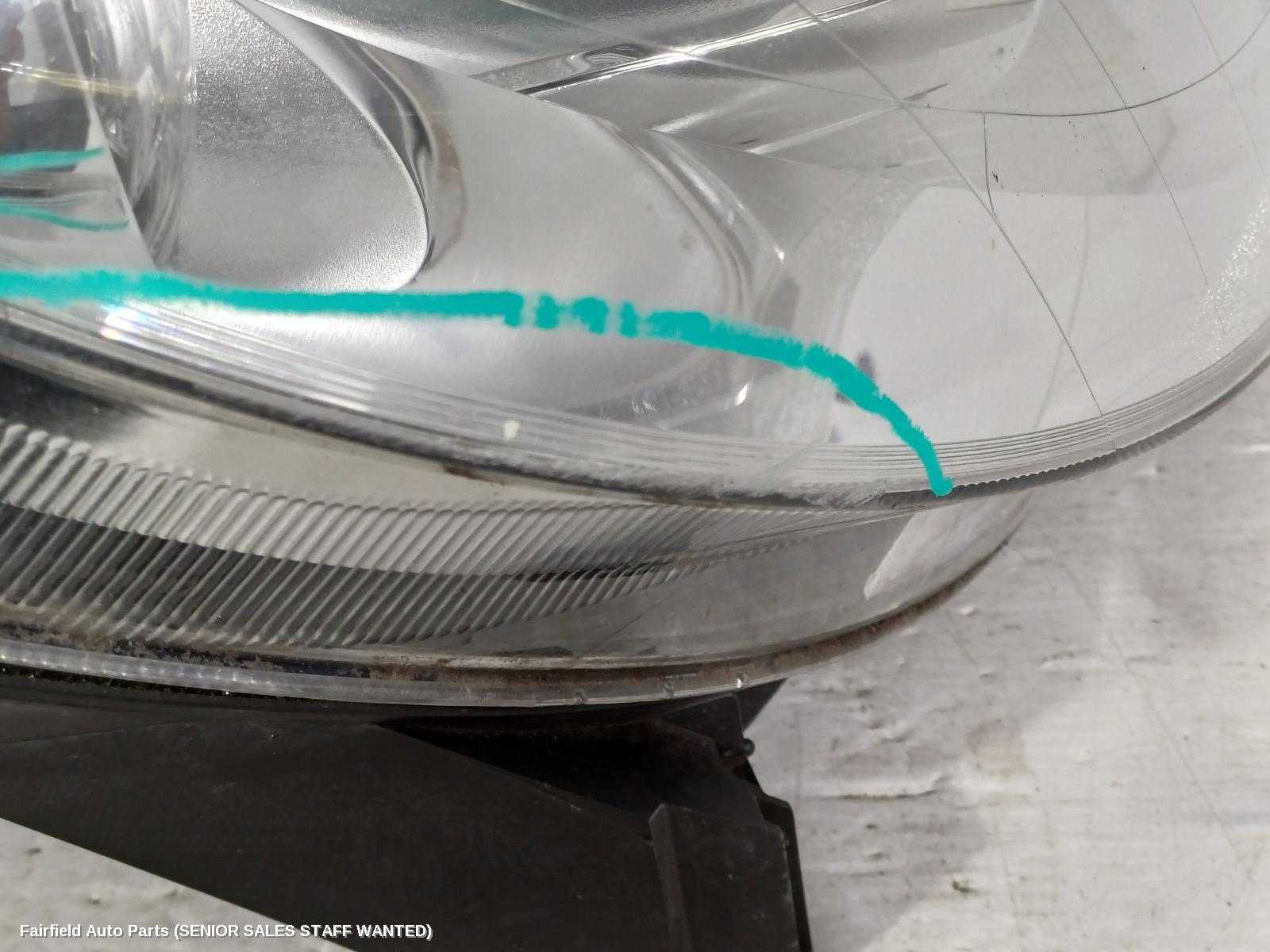 2010 Mercedes B Class Right Headlamp