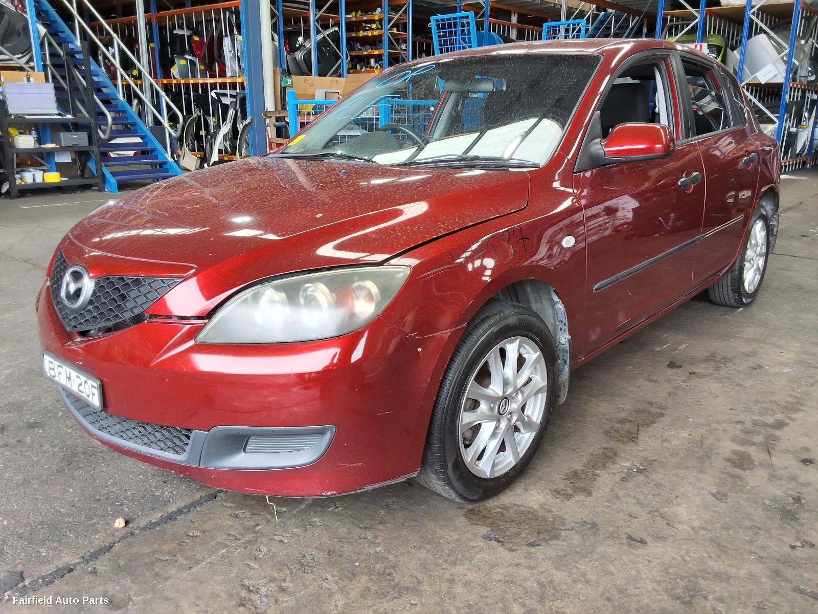 2003-2009 Mazda 3 Right Guard