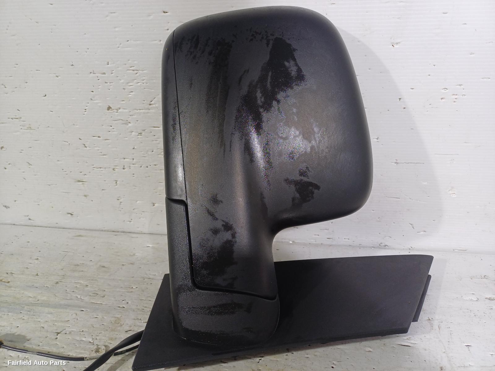 2004-2015 Volkswagen Caddy Right Door Mirror