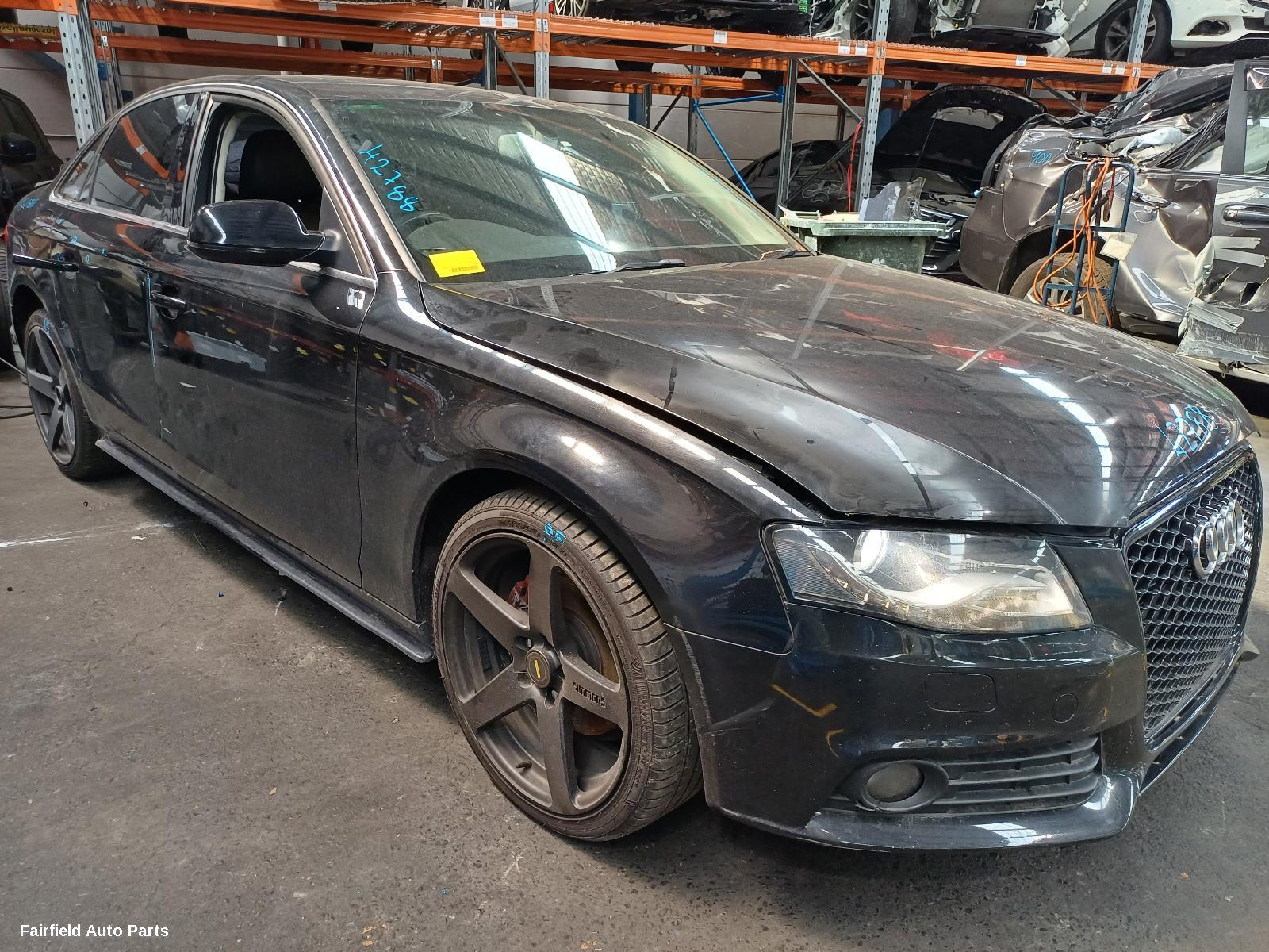 2009 Audi A4 Left Taillight