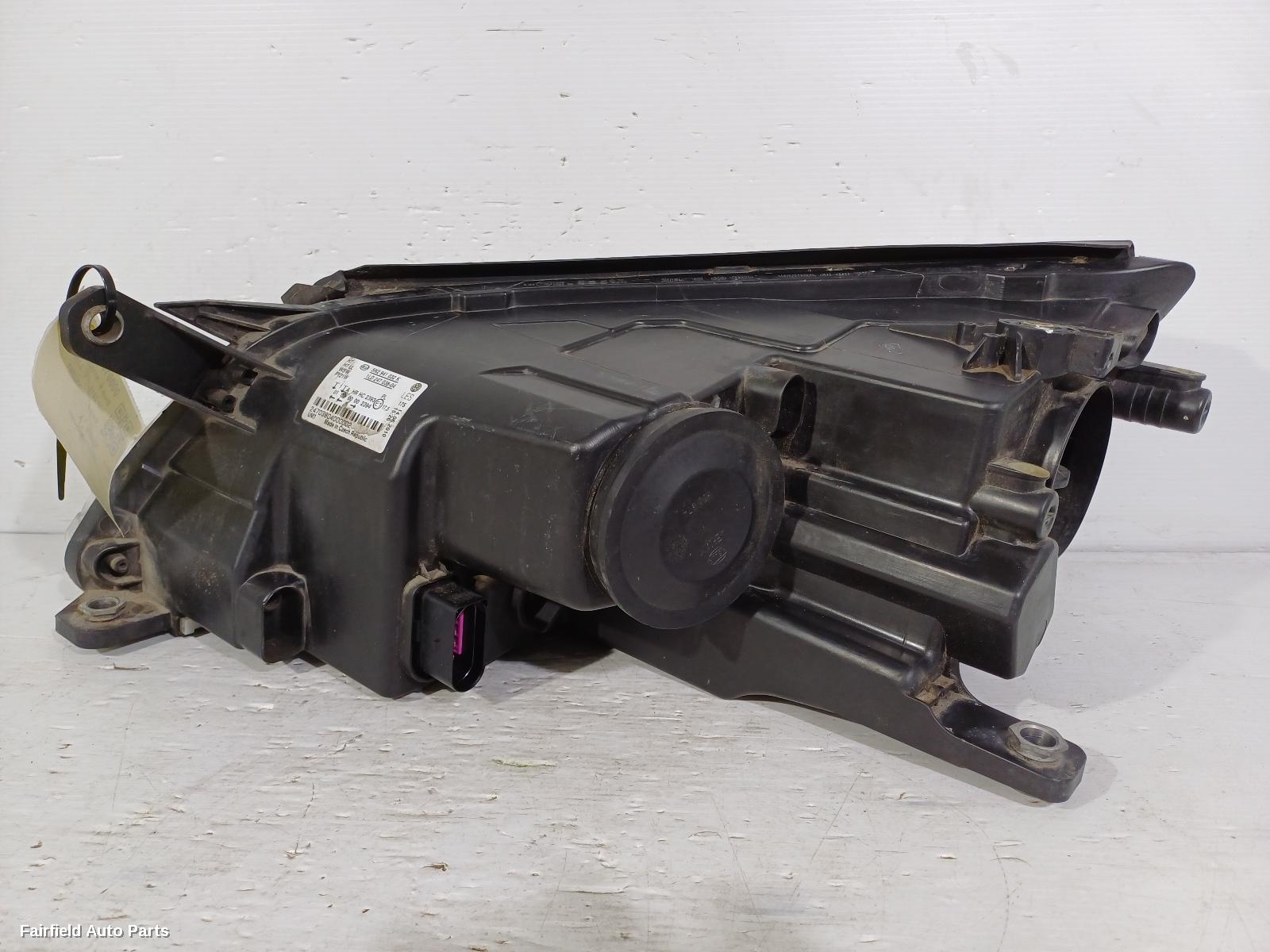 2008-2011 Volkswagen Tiguan Right Headlamp