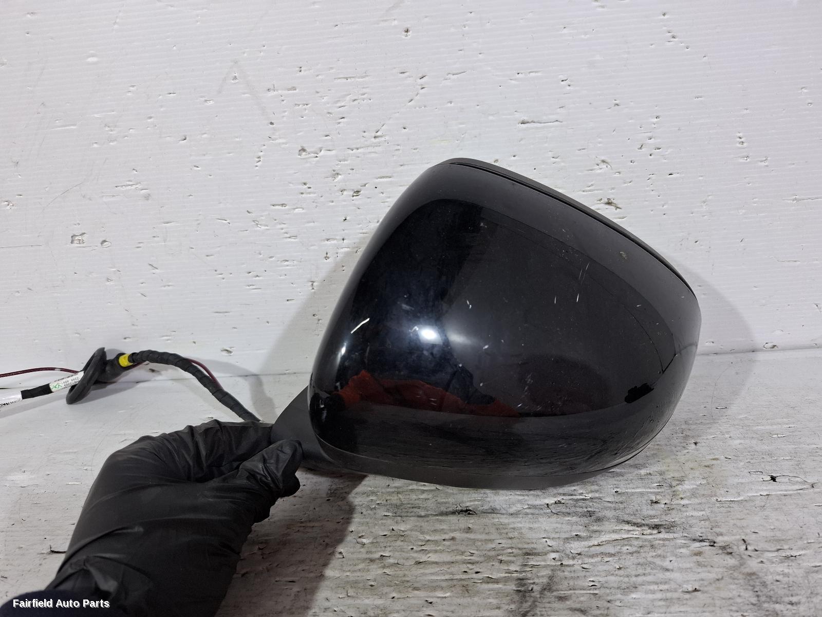 2018-2023 Mercedes A Class Left Door Mirror