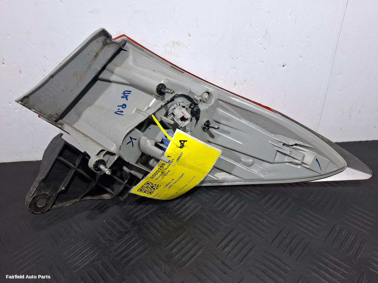 2013-2016 Toyota Corolla Left Taillight