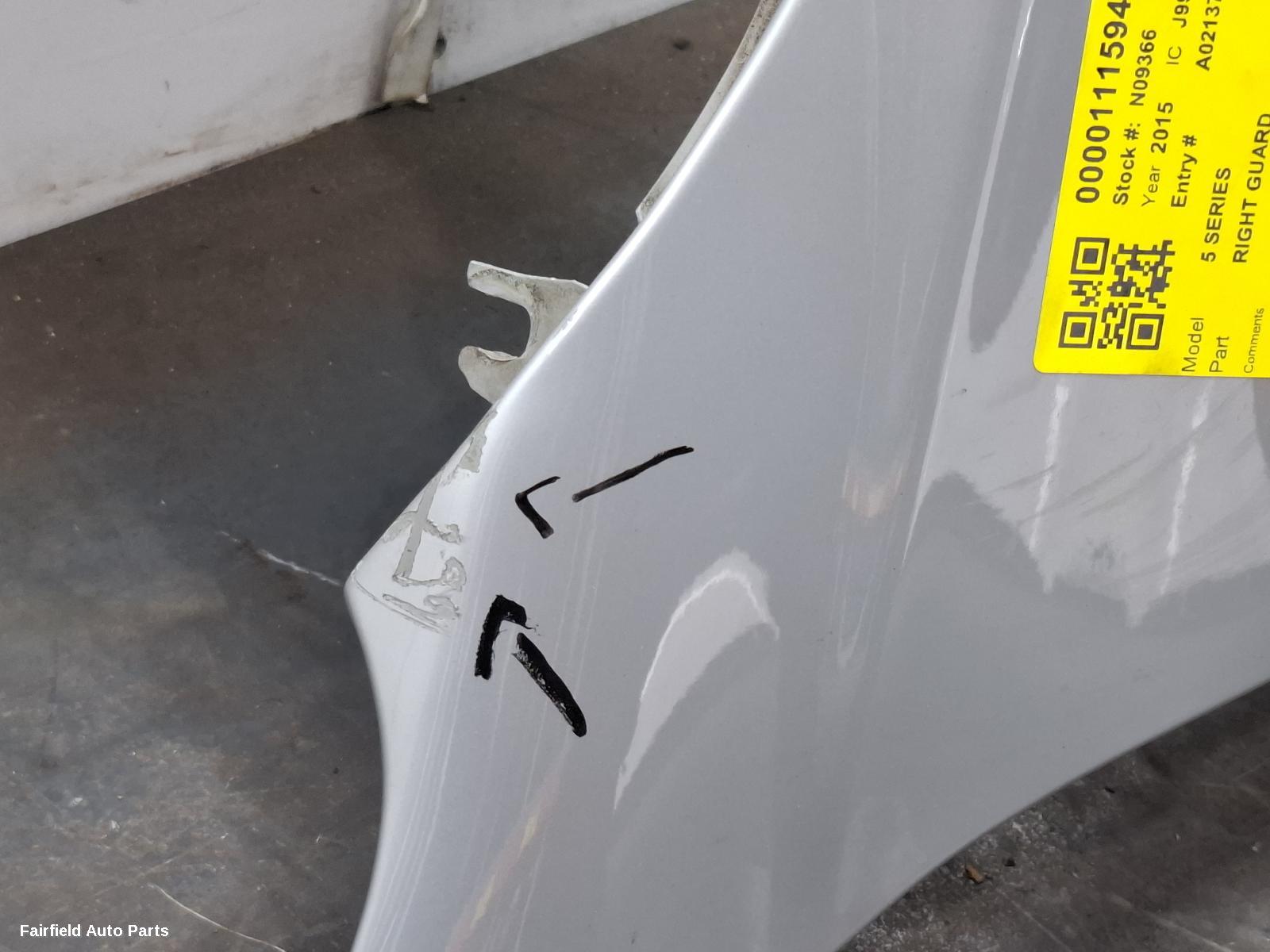 2010-2017 Bmw 5 Series Right Guard